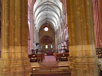 Nevers - Cathedrale St Cyr & Ste Julitte - Nef vue du choeur (1)